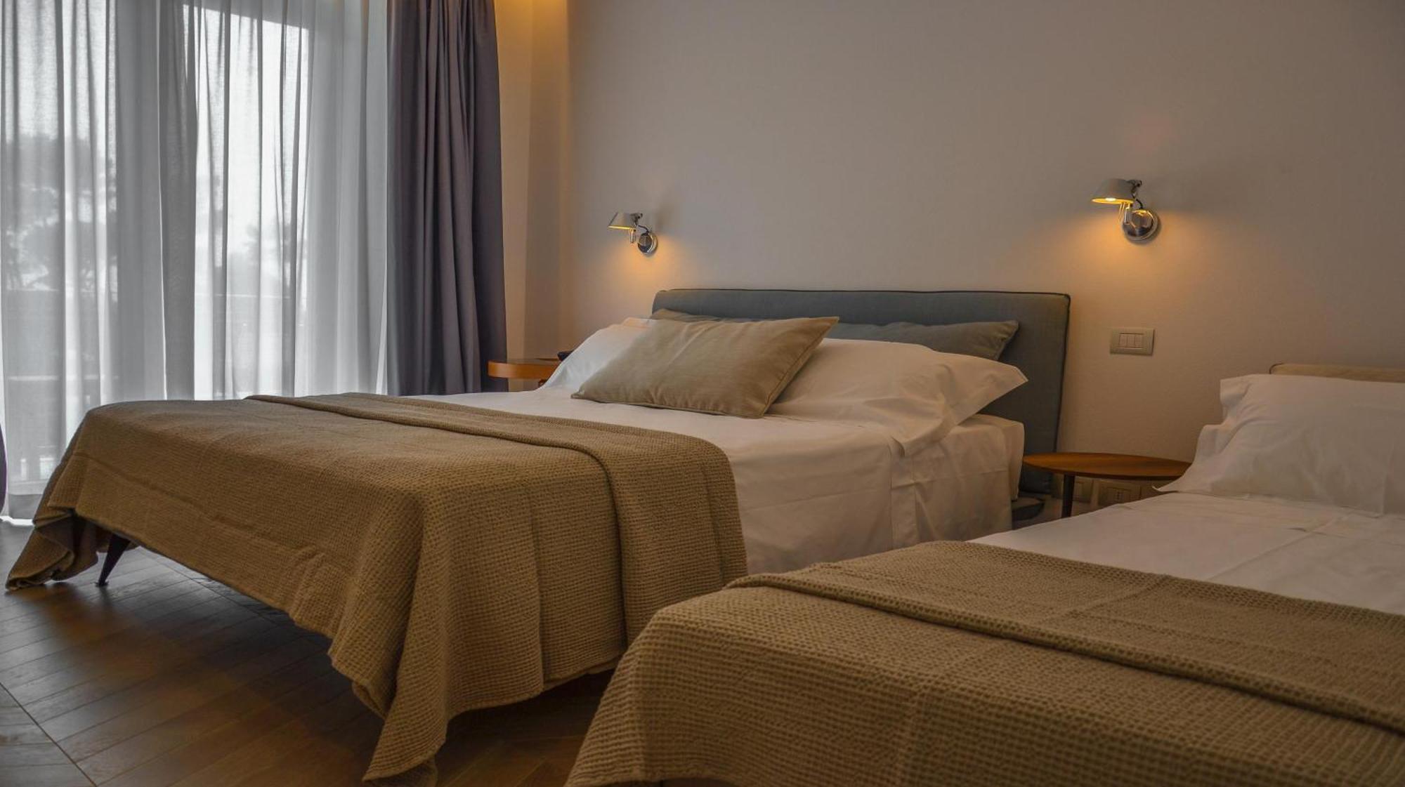 Hotel Villa Elsa Marina di Massa Luaran gambar
