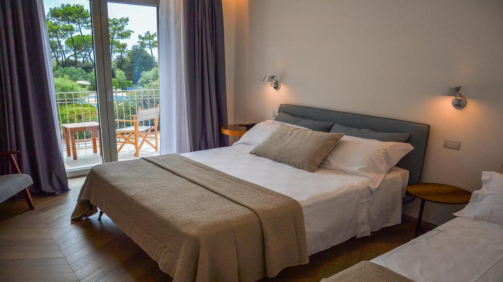 Hotel Villa Elsa Marina di Massa Luaran gambar