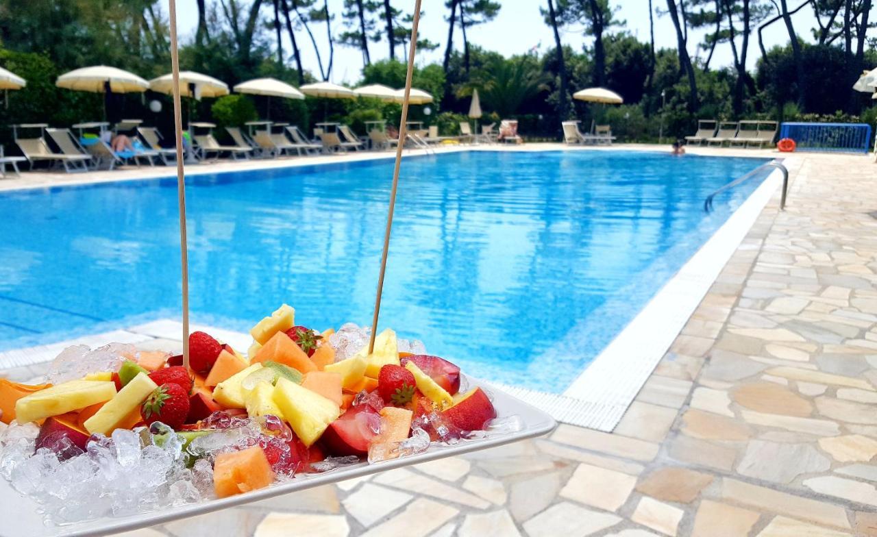 Hotel Villa Elsa Marina di Massa Luaran gambar
