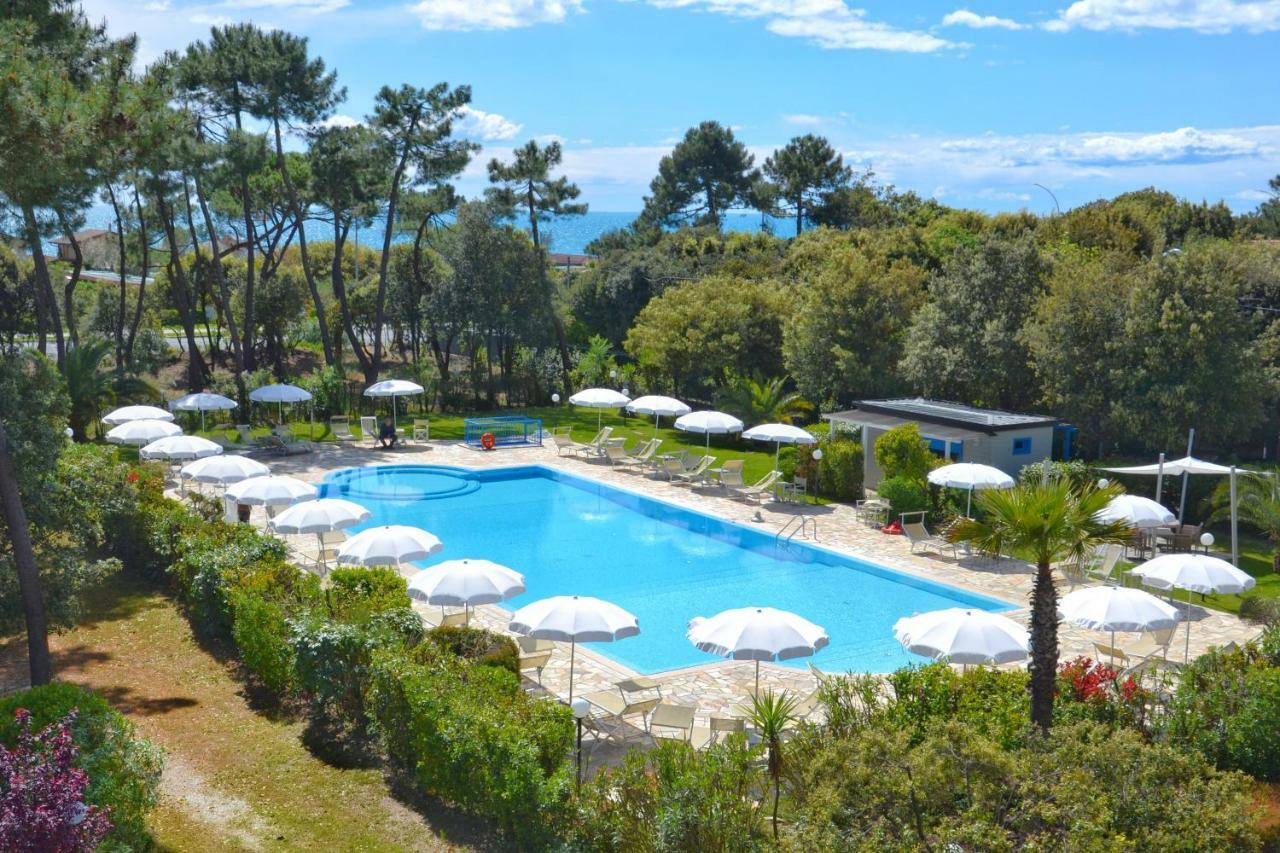 Hotel Villa Elsa Marina di Massa Luaran gambar